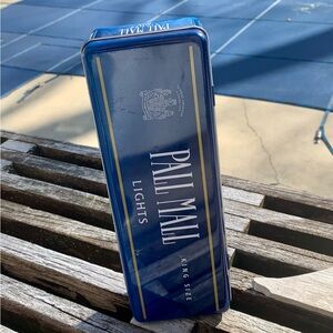 Vintage Pall Mall Lights Collectible Tin